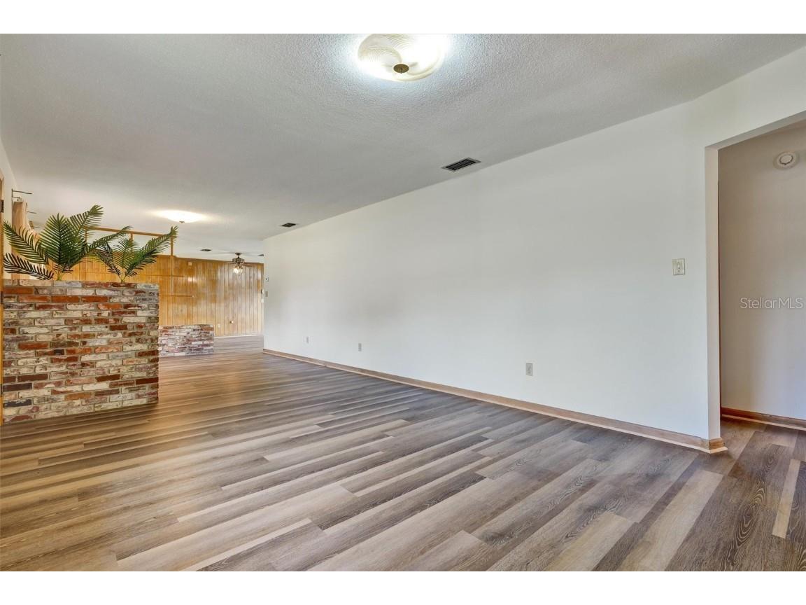 3741 Keystone Road Tarpon Springs FL 34688 TB8392007 image11