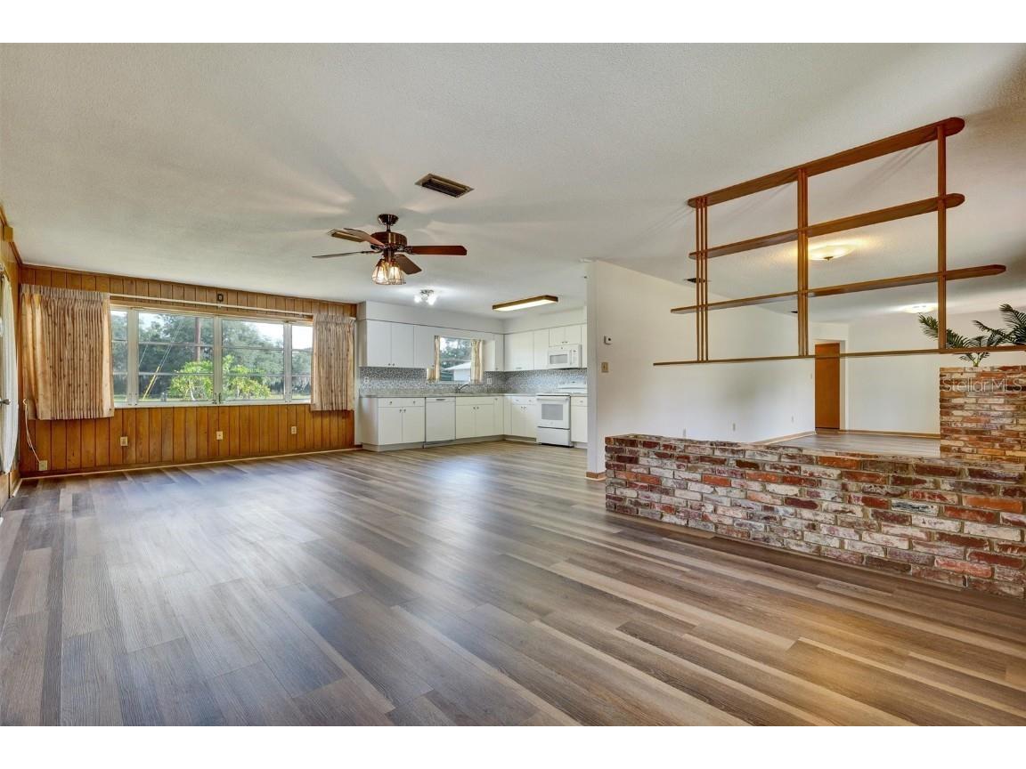 3741 Keystone Road Tarpon Springs FL 34688 TB8392007 image12