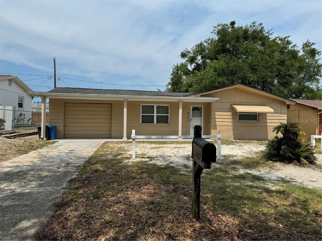 3741 Kingsbury Drive Holiday FL 34691 U8243153 image1