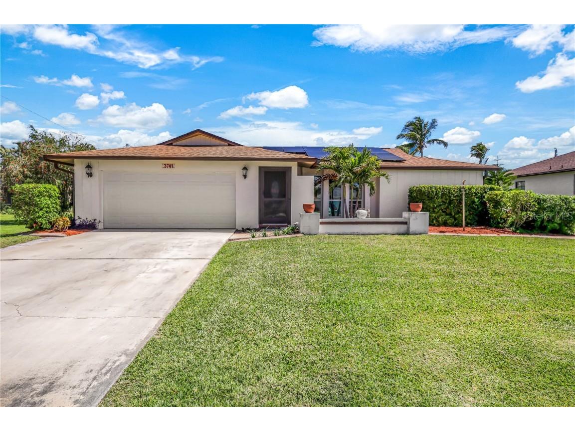 3741 SE 4th Avenue Cape Coral FL 33904 A4645663 image1