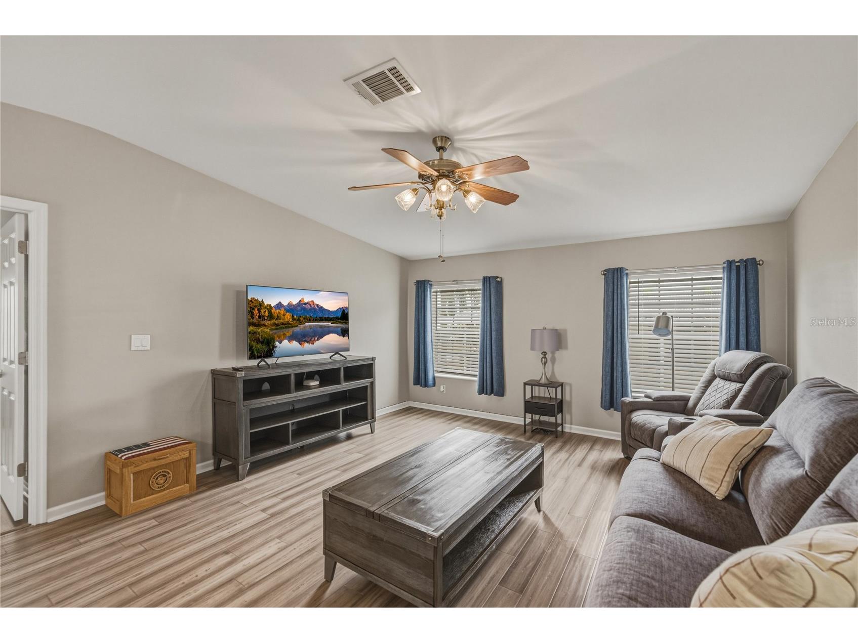 37410 Neukom Avenue Zephyrhills FL 33541 TB8481525 image10