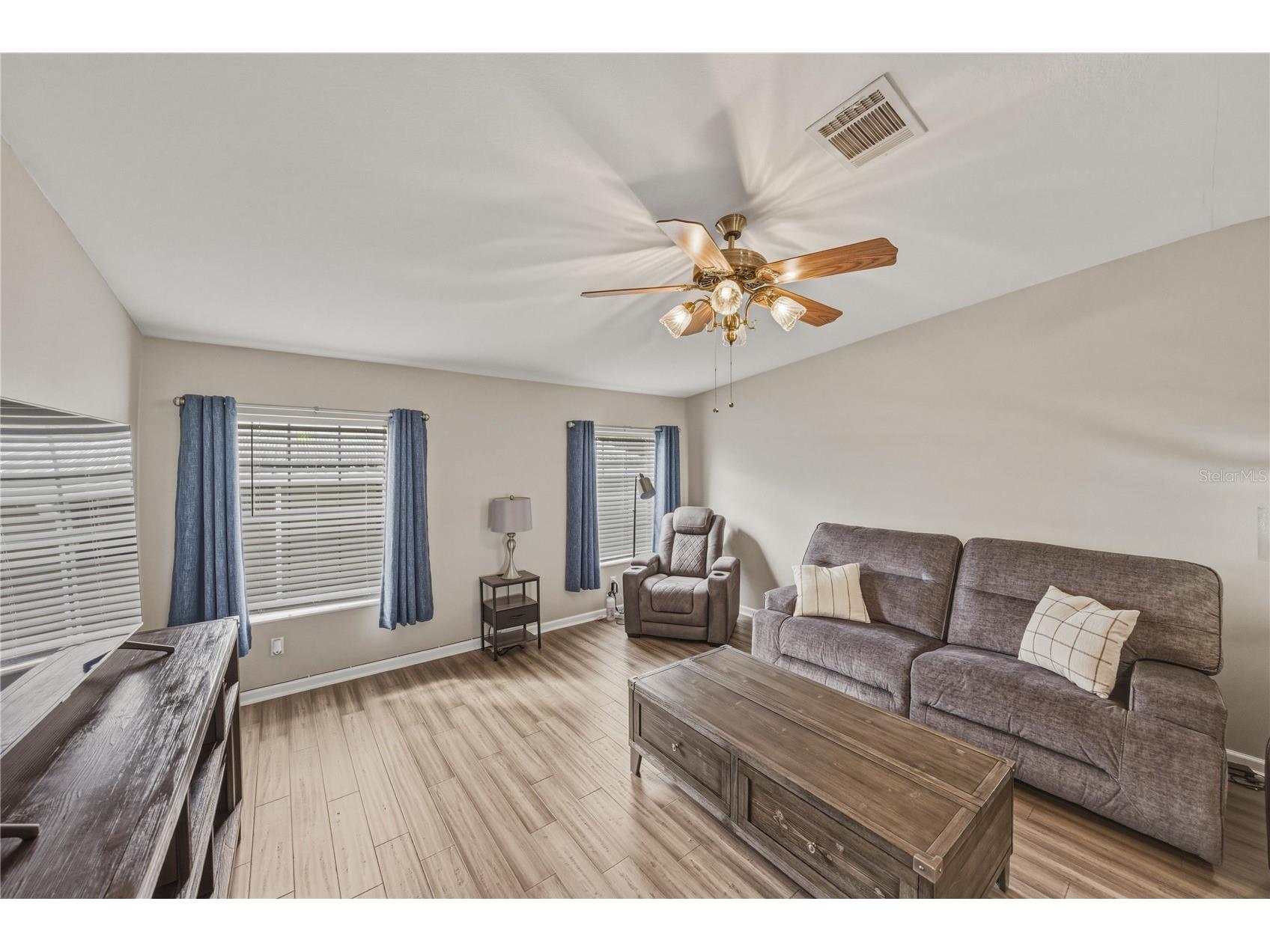 37410 Neukom Avenue Zephyrhills FL 33541 TB8481525 image11