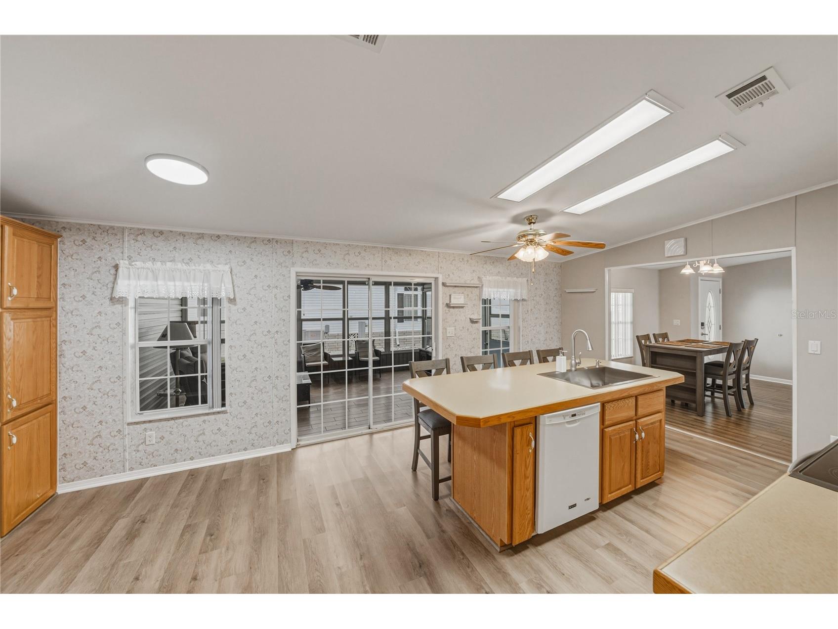 37410 Neukom Avenue Zephyrhills FL 33541 TB8481525 image17