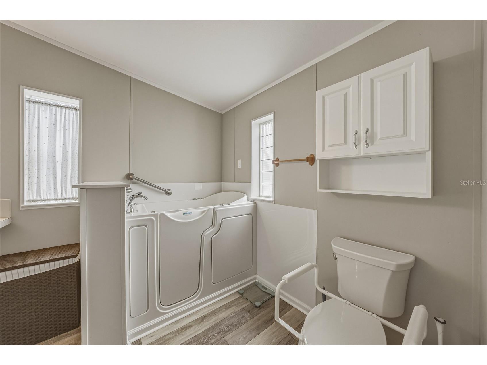 37410 Neukom Avenue Zephyrhills FL 33541 TB8481525 image32