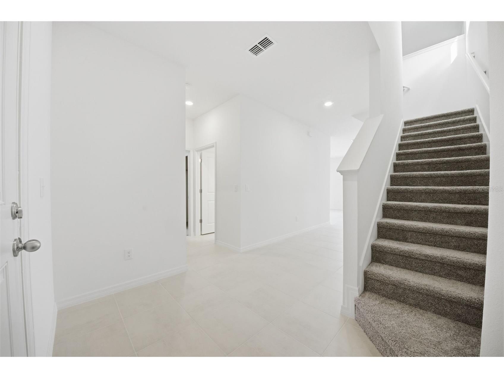 37411 Roanoke River Way Zephyrhills FL 33540 TB8478002 image5