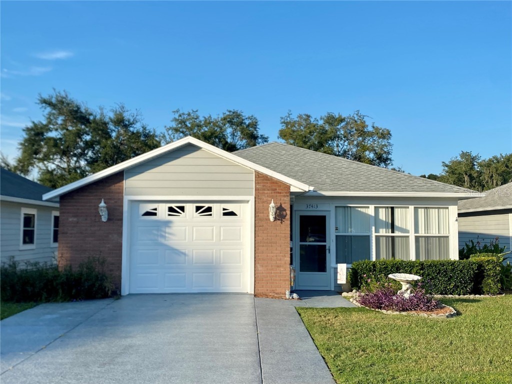 37413 Wedgewood Drive Zephyrhills FL 33542 T3474917 image1