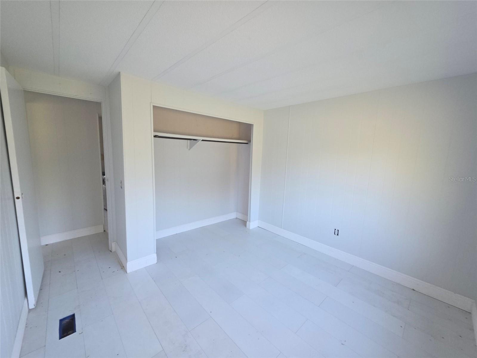 37414 Northside Drive Zephyrhills FL 33541 TB8487936 image7
