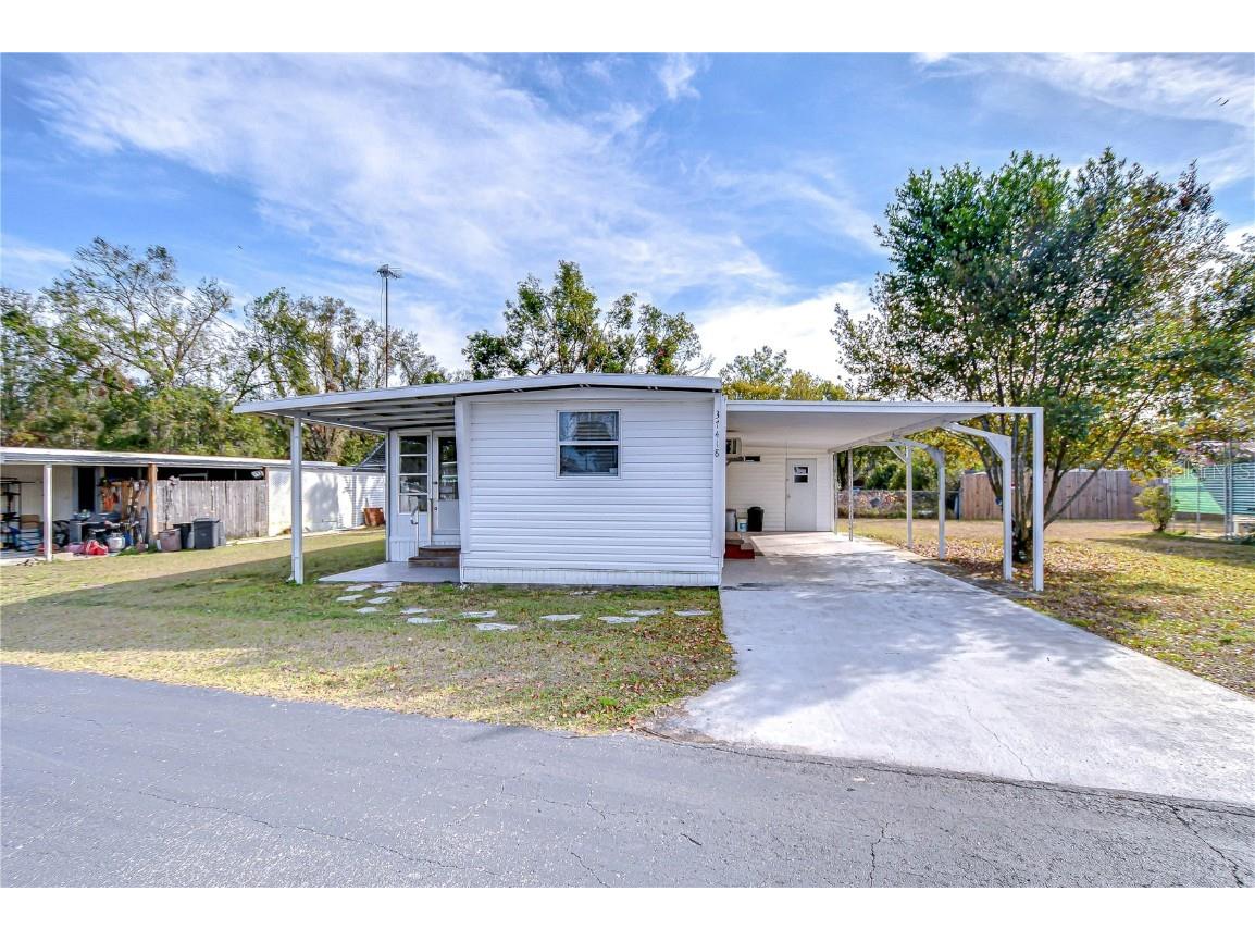 37418 Hammond Drive Zephyrhills FL 33541 TB8345295 image1