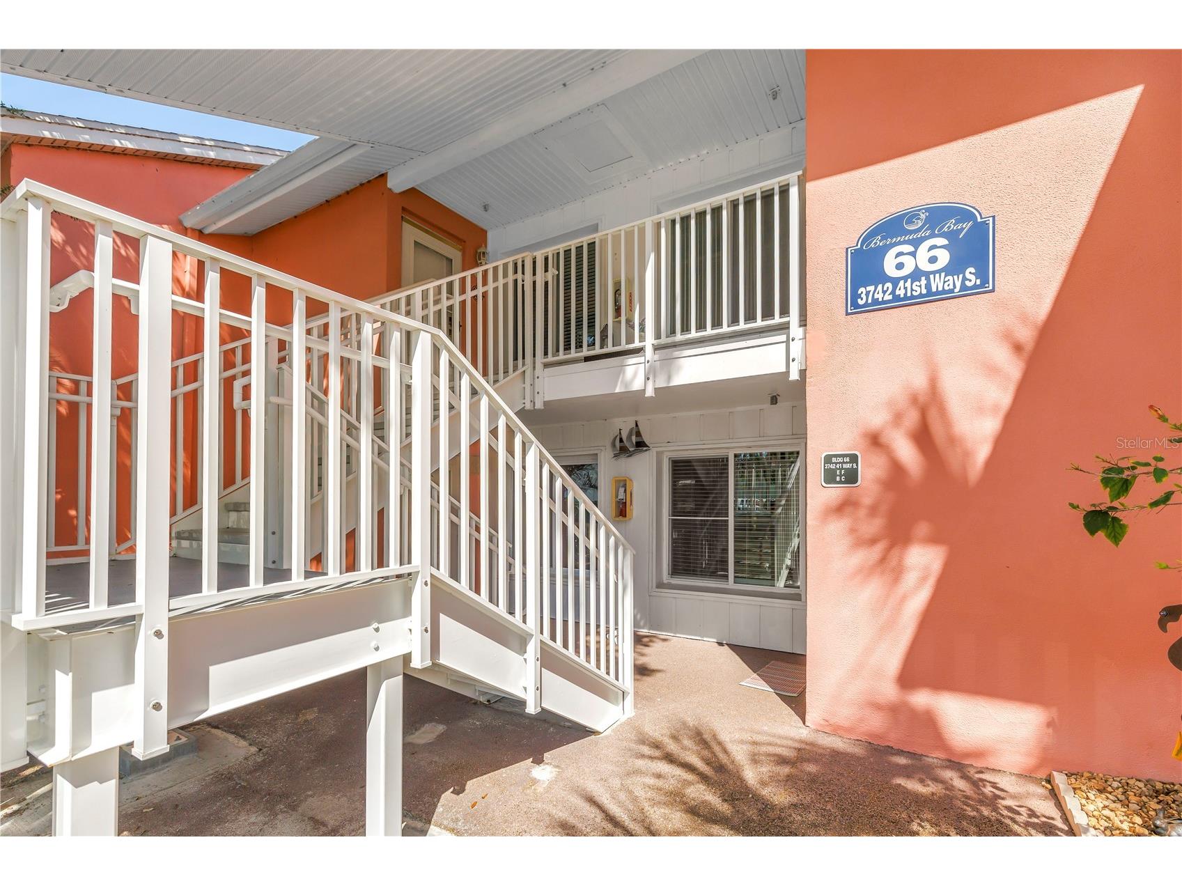 3742 41st Way S #F Saint Petersburg FL 33711 TB8491857 image1