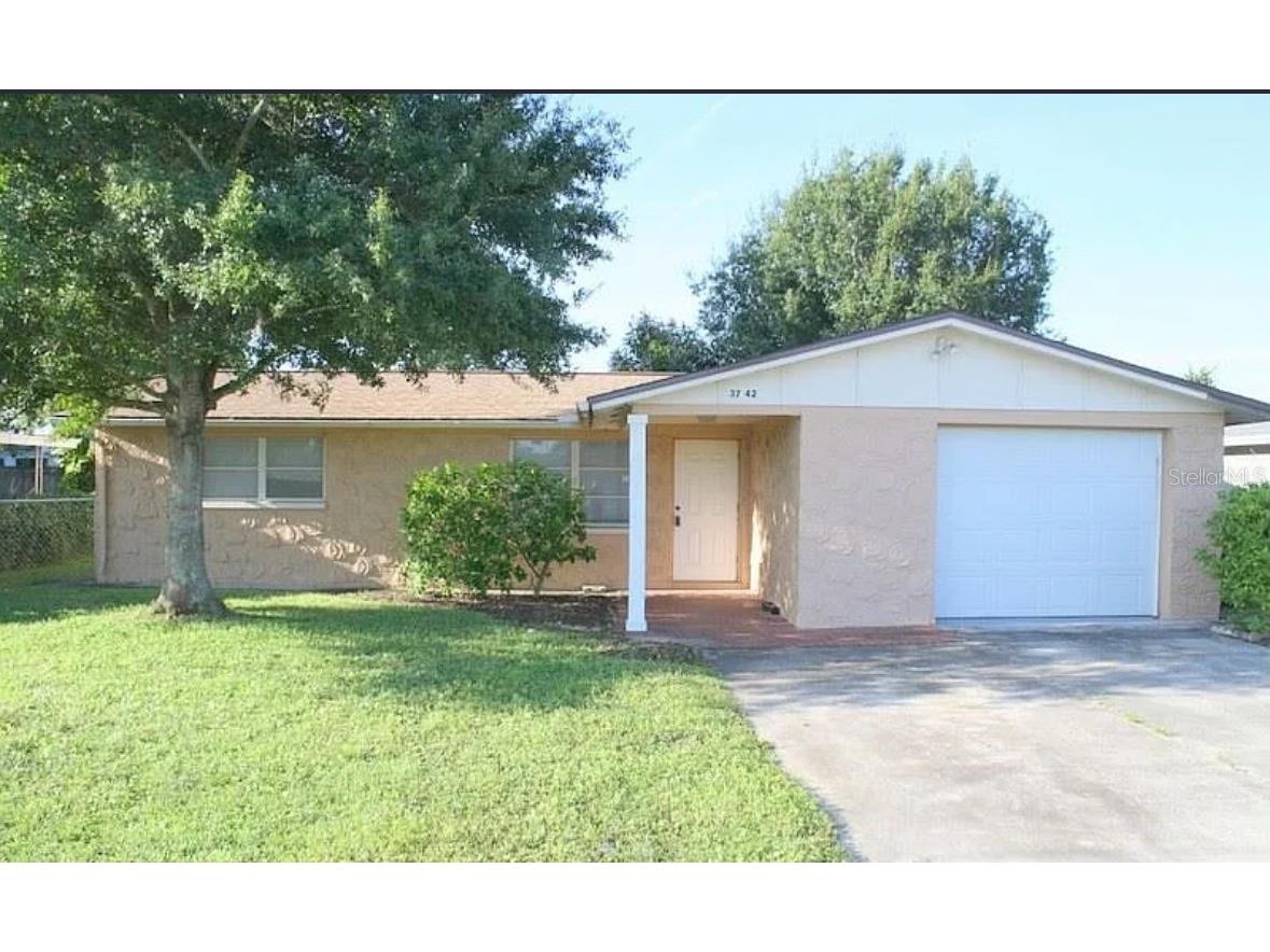 3742 Darlington Road Holiday FL 34691 TB8487825 image1