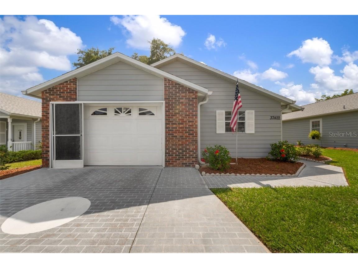 37422 Teaberry Loop Zephyrhills FL 33542 T3452082 image1
