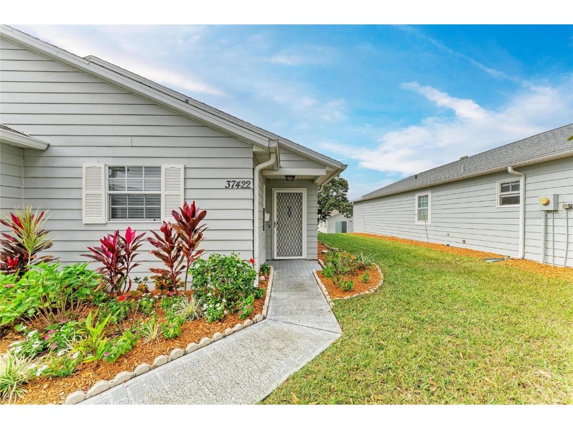 37422 Teaberry Loop Zephyrhills FL 33542 TB8422548 image2