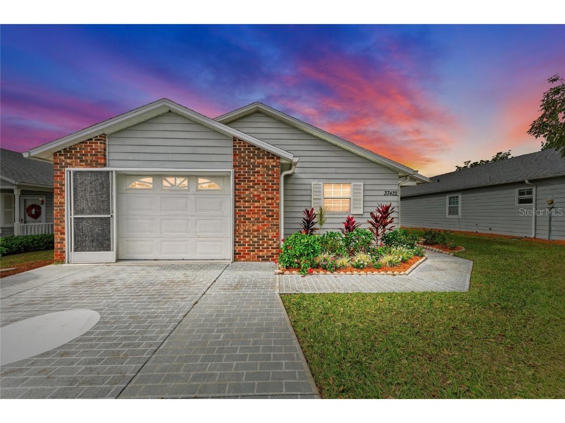 37422 Teaberry Loop Zephyrhills FL 33542 TB8422548 image3