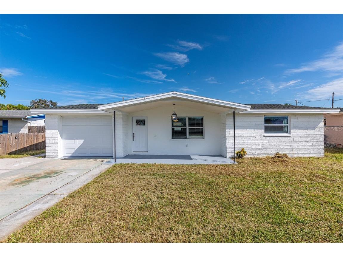 3743 Cedarwood Drive Holiday FL 34691 U8215003 image1