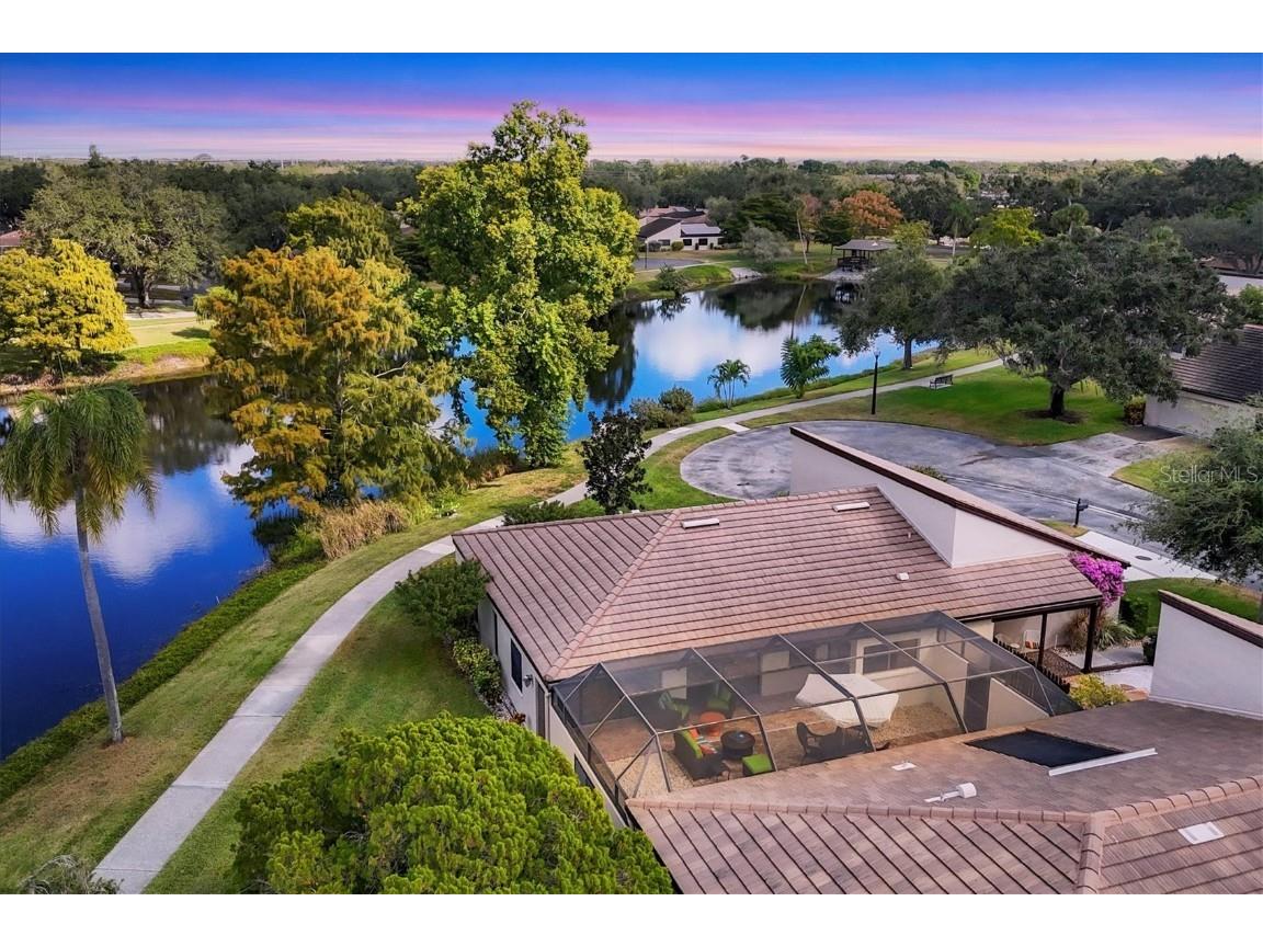 3743 Glen Oaks Manor Drive Sarasota FL 34232 A4672089 image1