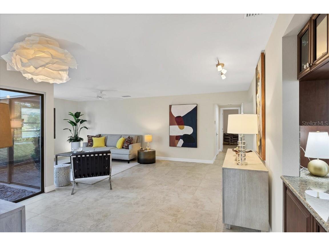 3743 Glen Oaks Manor Drive Sarasota FL 34232 A4672089 image13