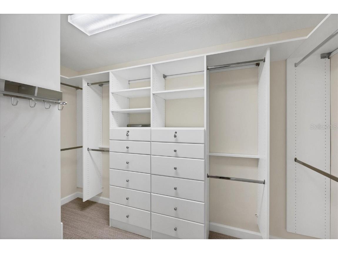 3743 Glen Oaks Manor Drive Sarasota FL 34232 A4672089 image28