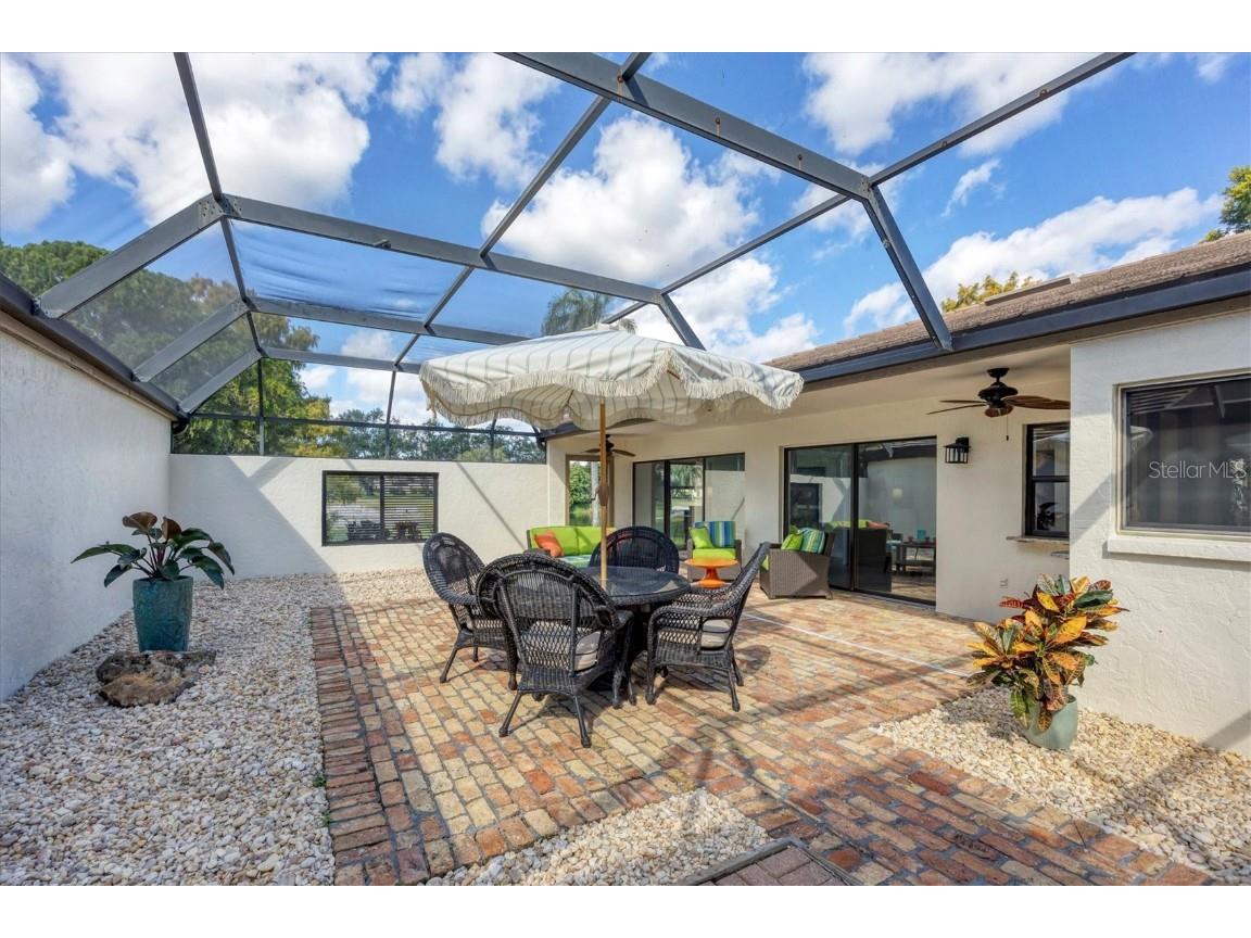 3743 Glen Oaks Manor Drive Sarasota FL 34232 A4672089 image35