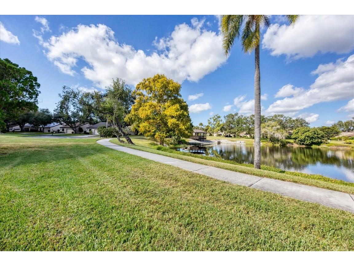 3743 Glen Oaks Manor Drive Sarasota FL 34232 A4672089 image39