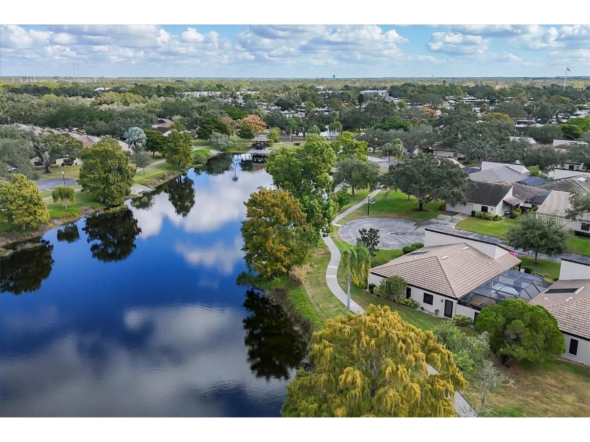 3743 Glen Oaks Manor Drive Sarasota FL 34232 A4672089 image42