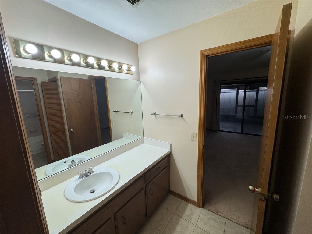 3743 NW 55th Place Gainesville FL 32653 GC534275 image13