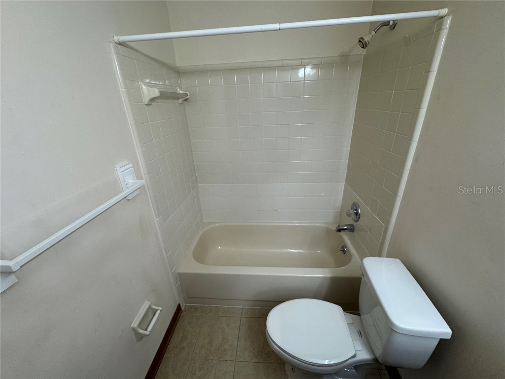 3743 NW 55th Place Gainesville FL 32653 GC534275 image24