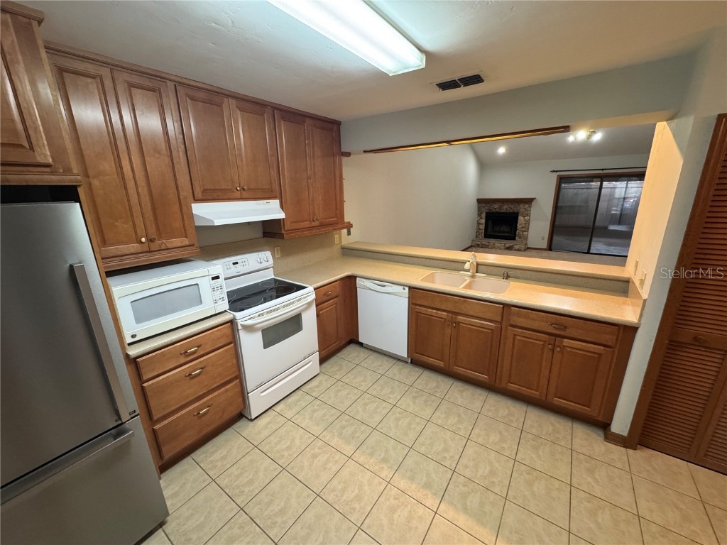 3743 NW 55th Place Gainesville FL 32653 GC534275 image8