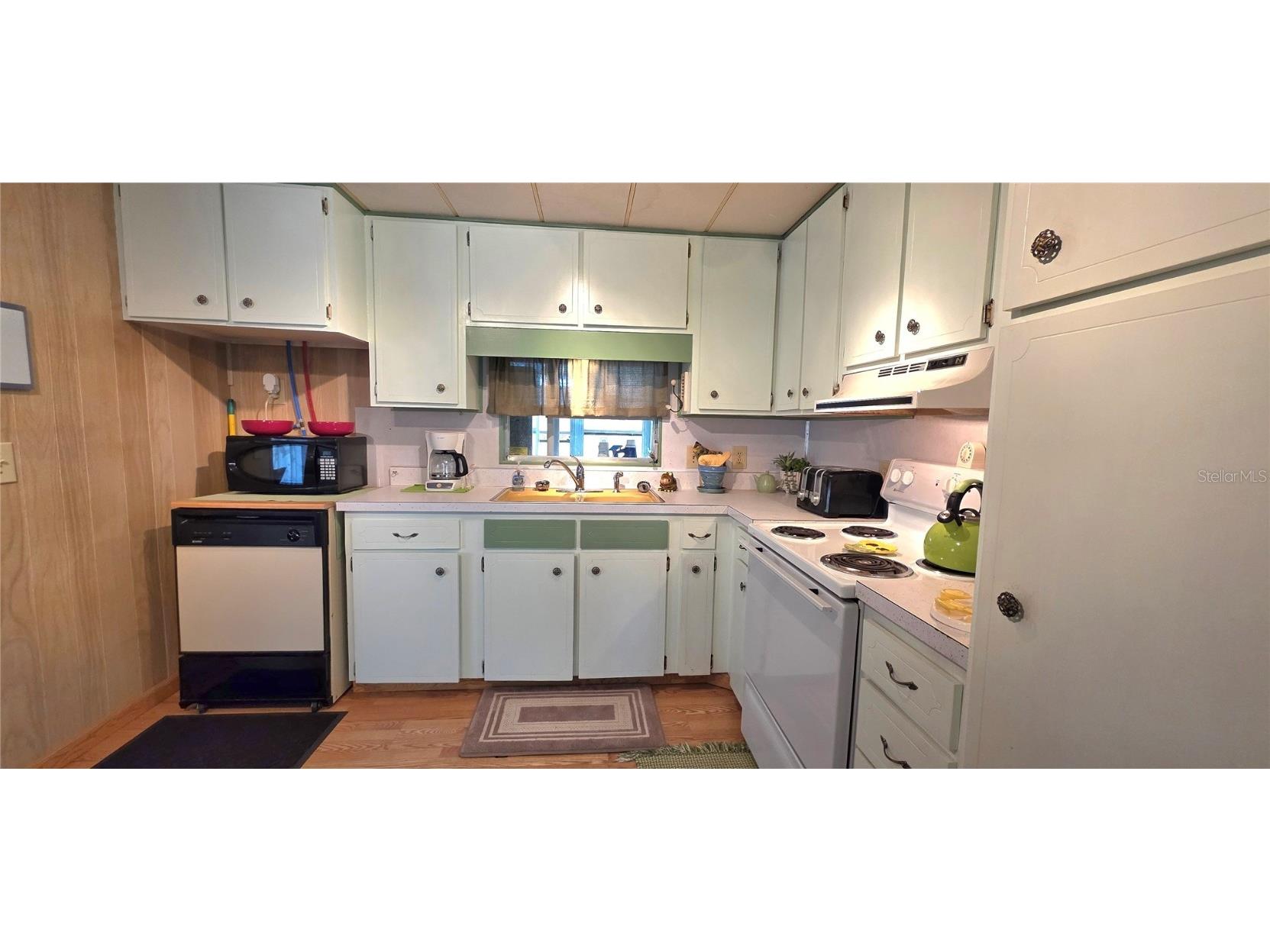 37438 Ray Drive Zephyrhills FL 33541 TB8440874 image10