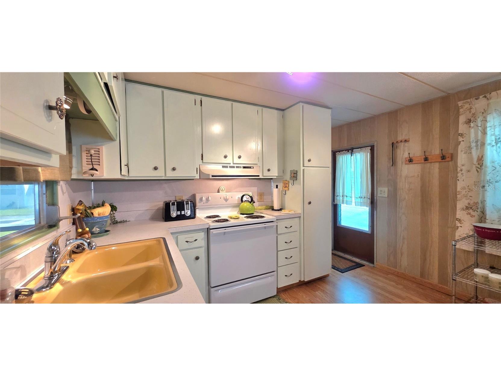 37438 Ray Drive Zephyrhills FL 33541 TB8440874 image32