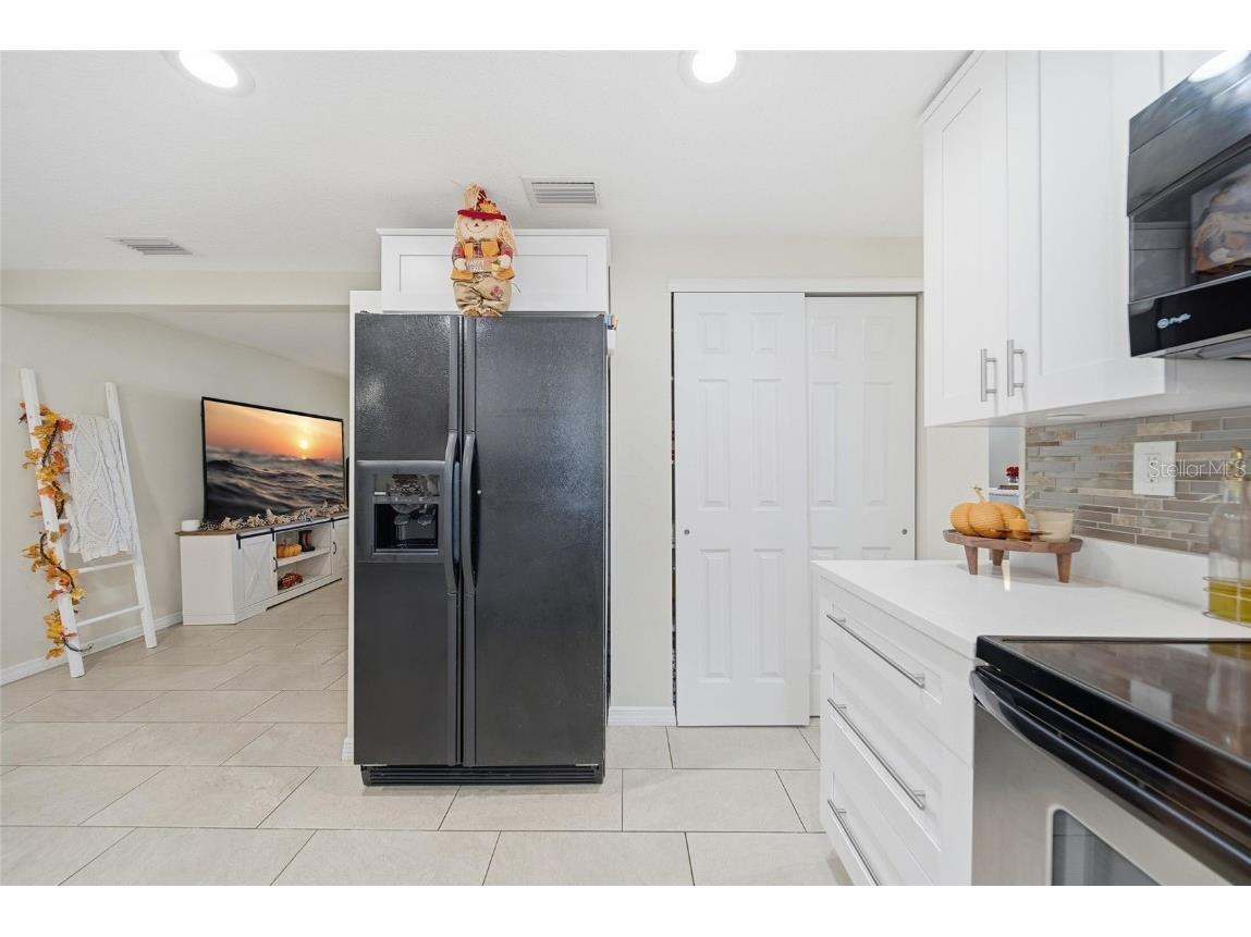 3744 Carron Street New Port Richey FL 34652 TB8441194 image9