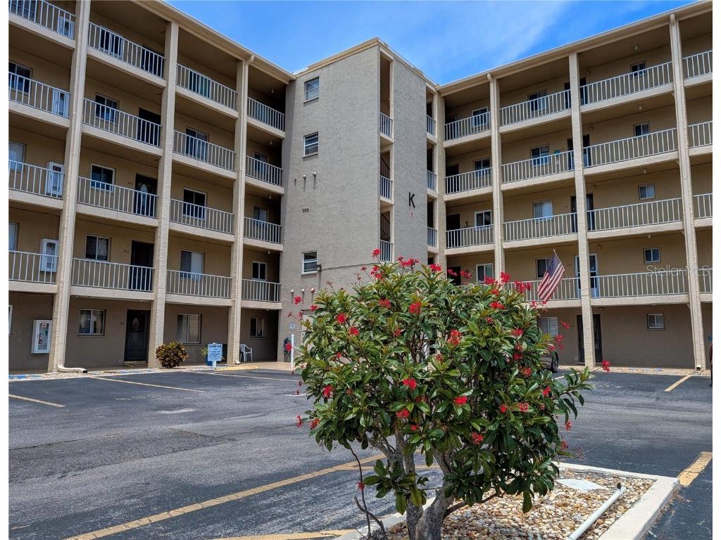 3744 Lake Bayshore Drive #K-503 Bradenton FL 34205 A4651060 image1