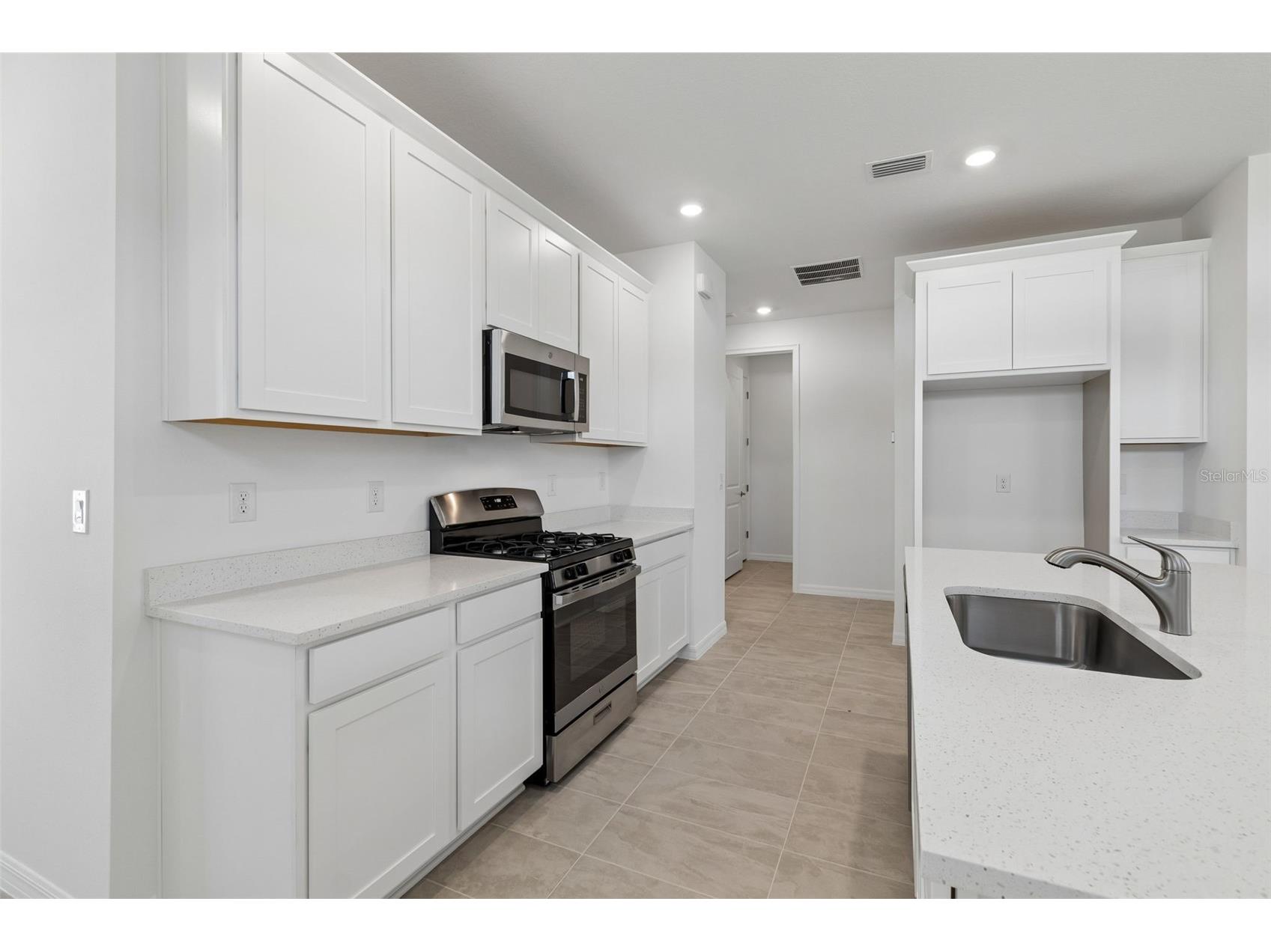 3744 Nandina Circle Sun City Center FL 33573 TB8427095 image4