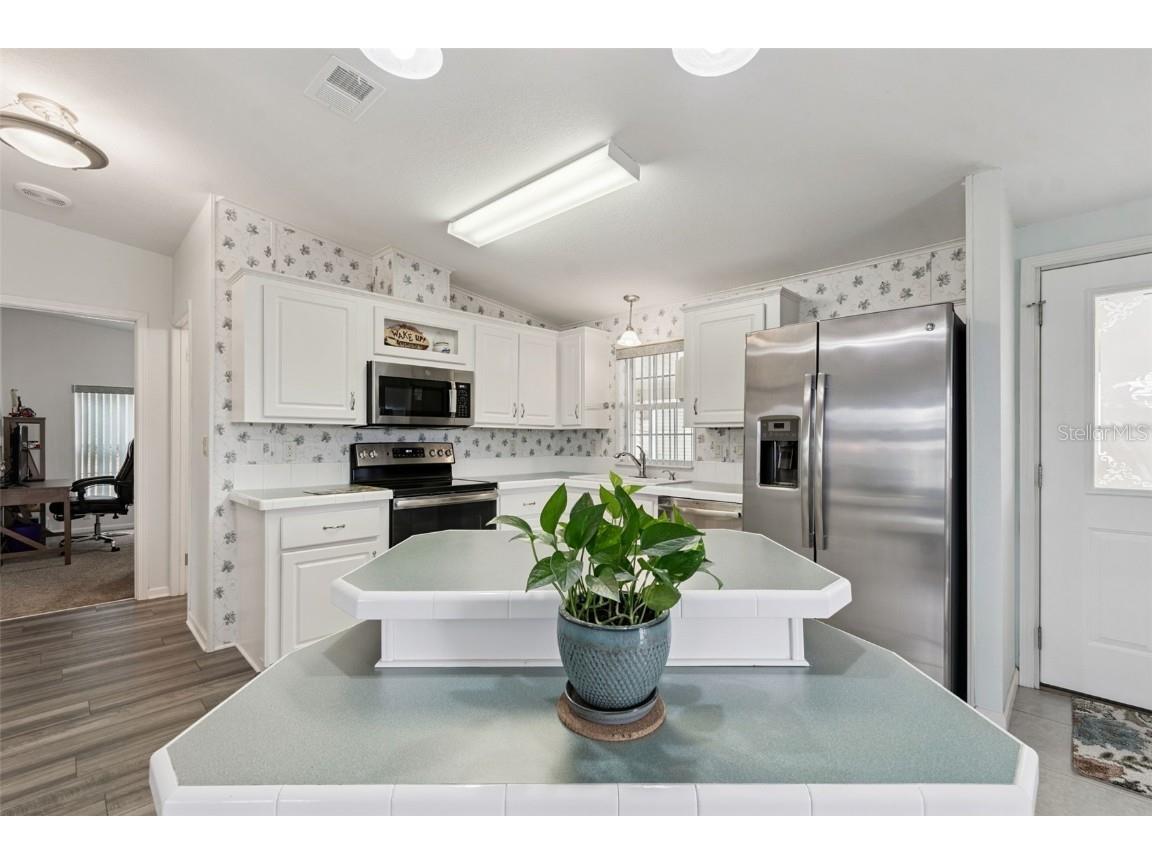 37443 Gill Avenue Zephyrhills FL 33541 TB8445588 image14