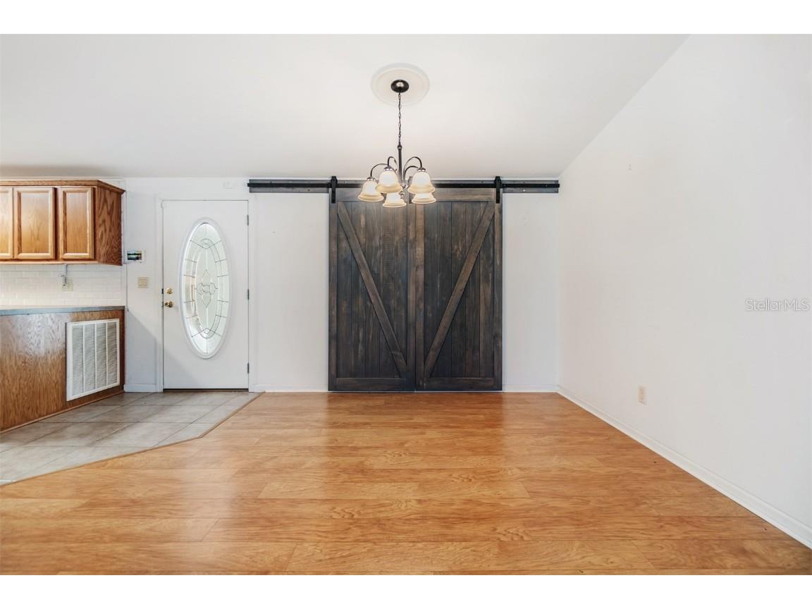 37449 Gill Avenue Zephyrhills FL 33541 TB8316194 image36