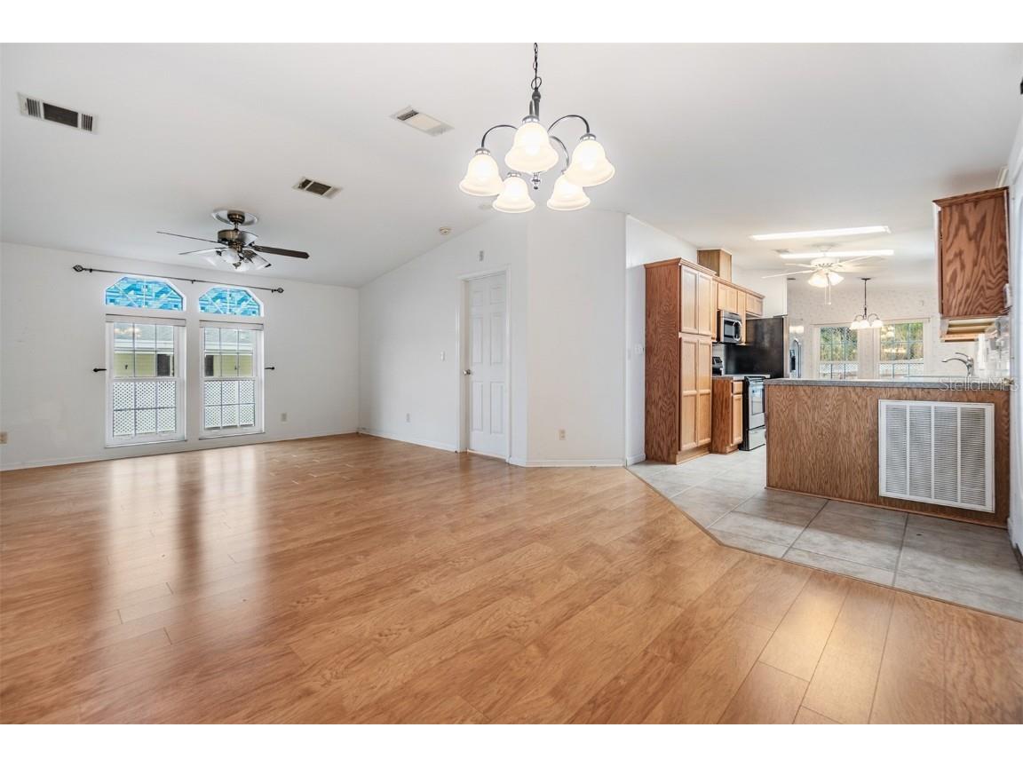 37449 Gill Avenue Zephyrhills FL 33541 TB8316194 image37