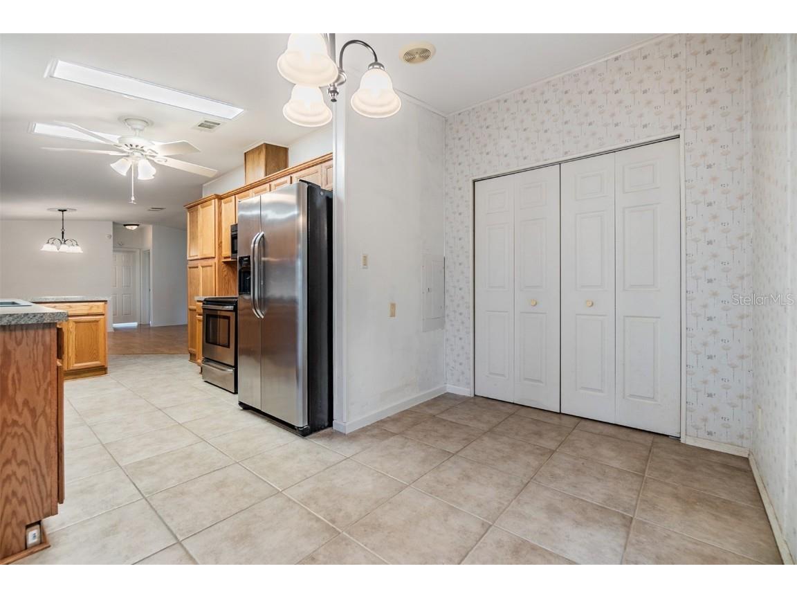 37449 Gill Avenue Zephyrhills FL 33541 TB8316194 image42