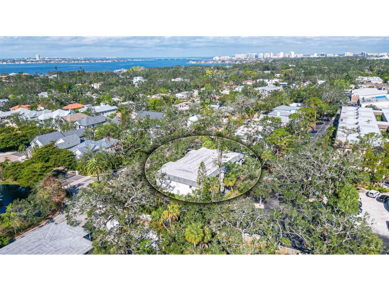 3745 Almeria Avenue #3S Sarasota FL 34239 A4633532 image1