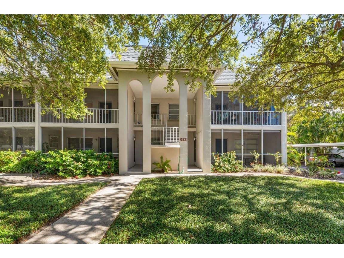 3745 Almeria Avenue #6S Sarasota FL 34239 A4658904 image1