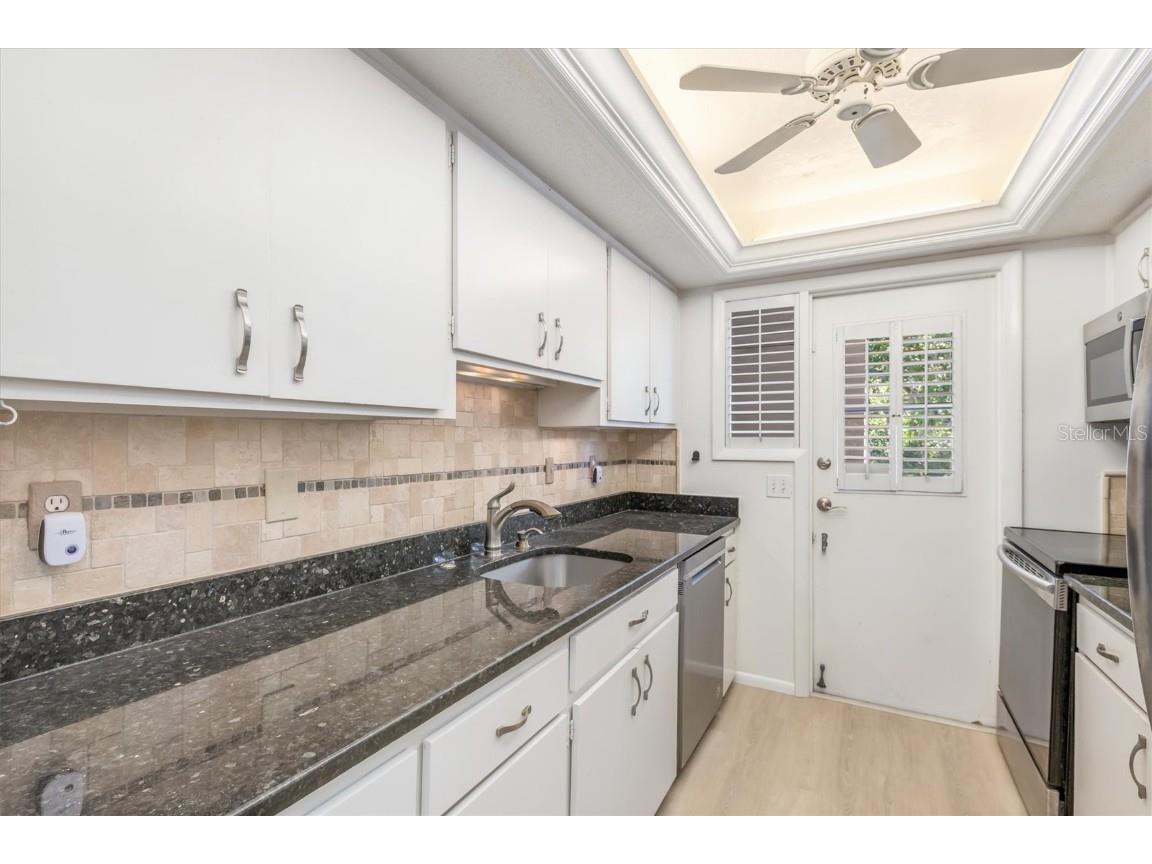 3745 Almeria Avenue #6S Sarasota FL 34239 A4658904 image10