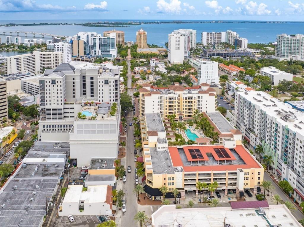 3745 Almeria Avenue #6S Sarasota FL 34239 A4658904 image26