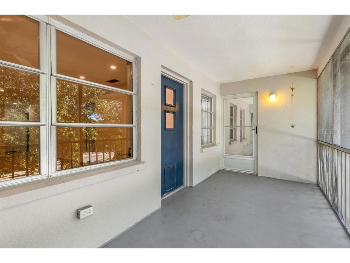 3745 Almeria Avenue #6S Sarasota FL 34239 A4658904 image4