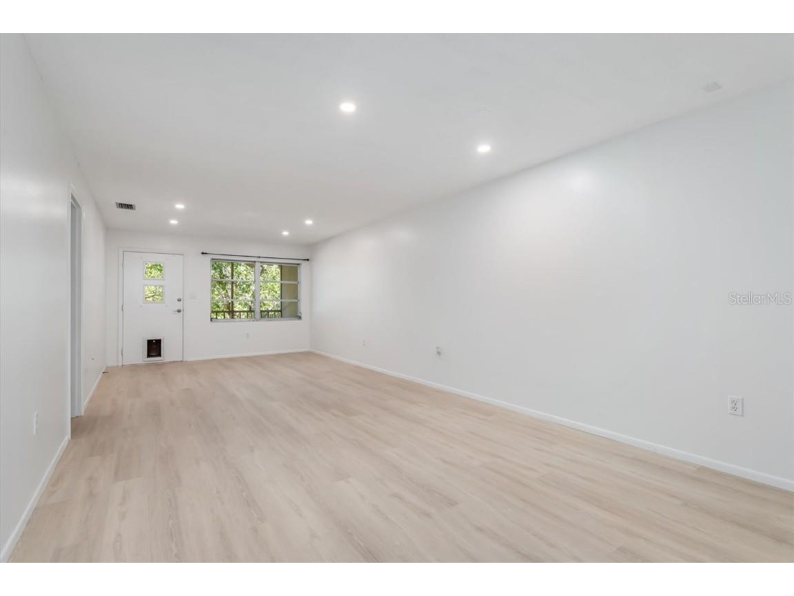 3745 Almeria Avenue #6S Sarasota FL 34239 A4658904 image9