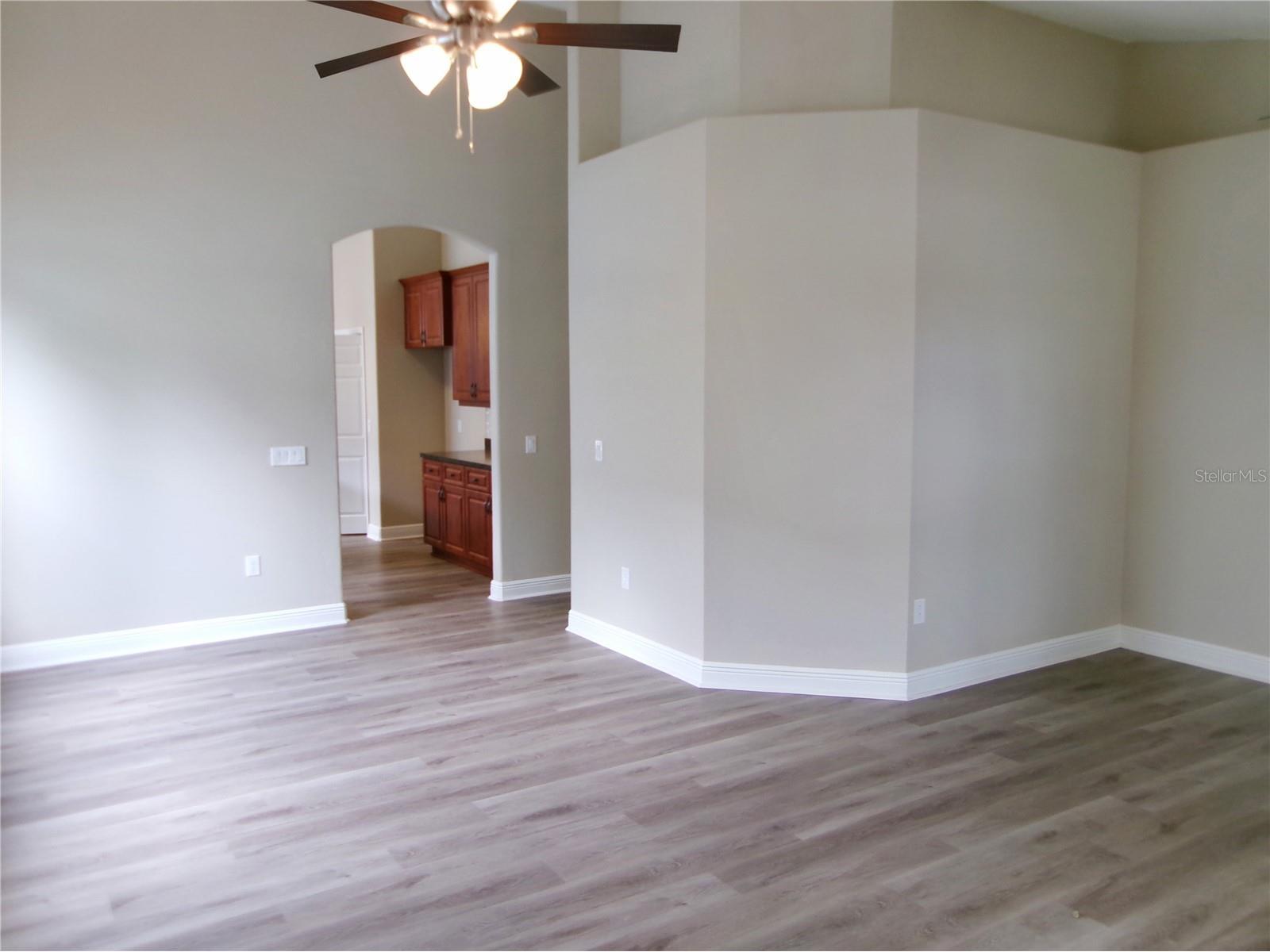 37450 Picketts Mill Avenue Zephyrhills FL 33542 TB8532381 image2
