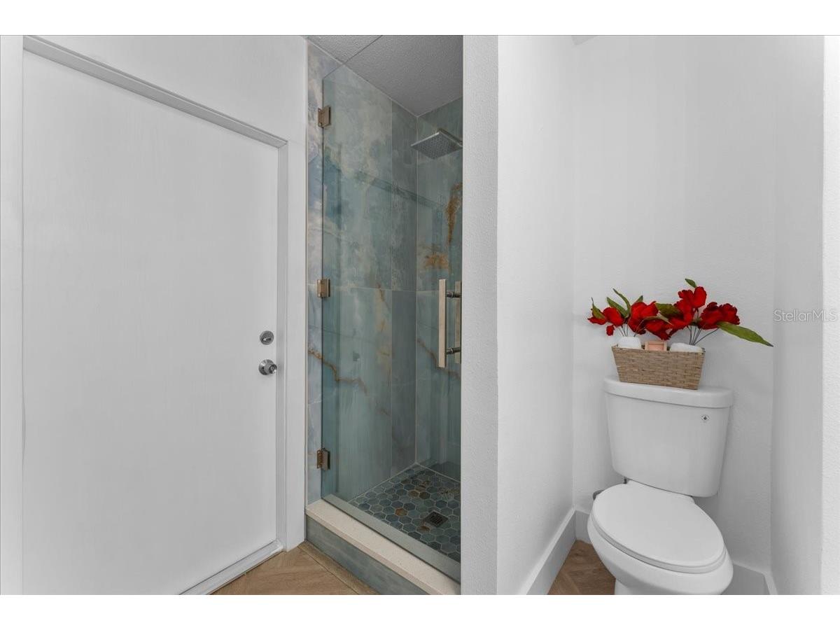 3747 Floramar Terrace New Port Richey FL 34652 TB8498698 image22