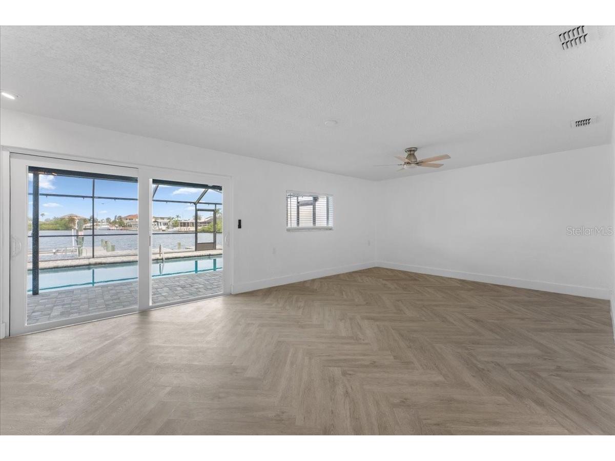 3747 Floramar Terrace New Port Richey FL 34652 TB8498698 image31
