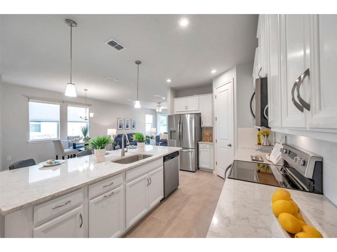 3747 Laughing Dove Avenue Sun City Center FL 33573 A4664658 image9