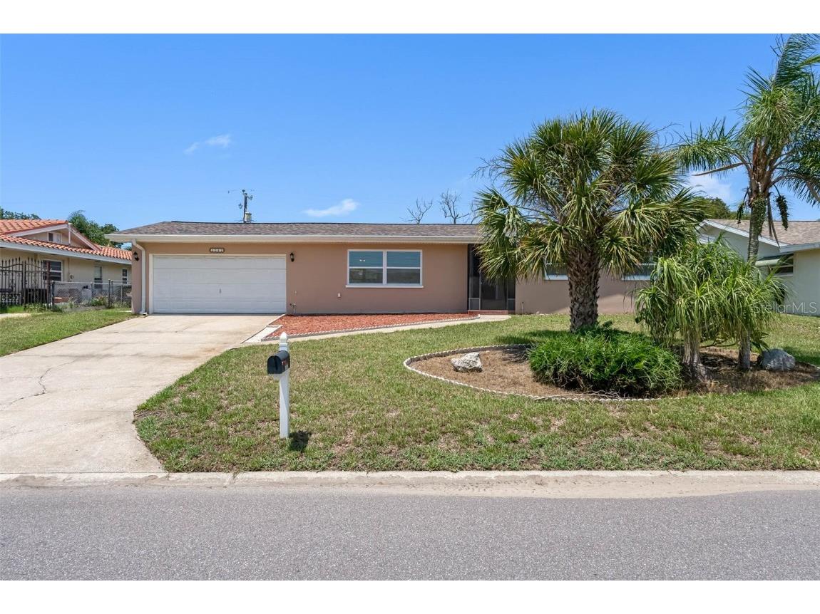 3747 Shady Bluffs Drive Largo FL 33770 U8209461 image1