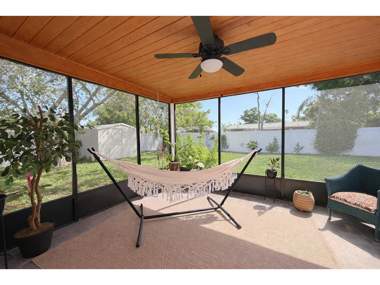 3748 Manatee Drive SE Saint Petersburg FL 33705 TB8520998 image14