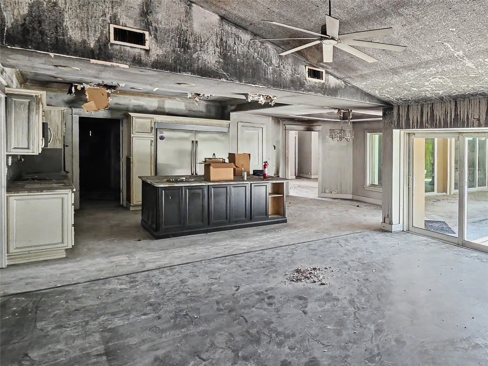 3749 Embassy Circle Palm Harbor FL 34685 TB8515844 image12