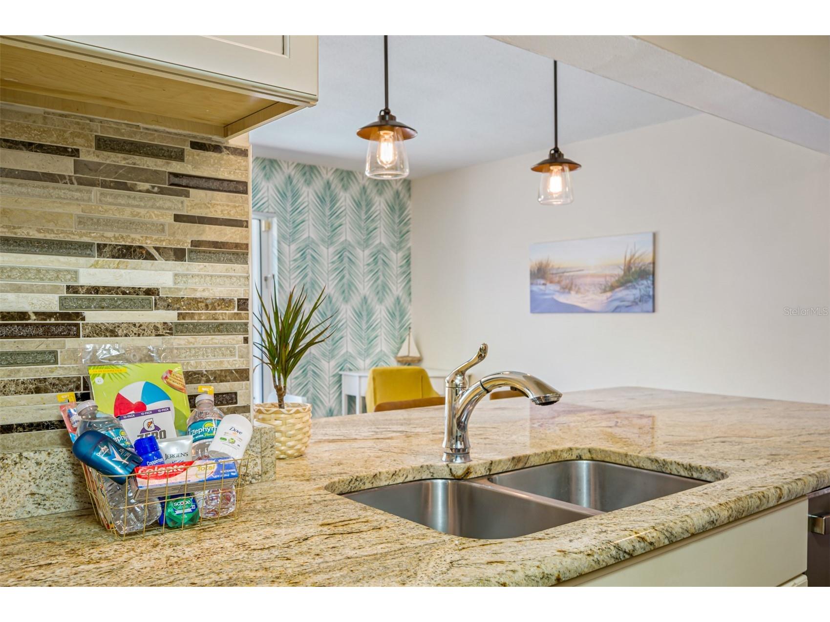 3749 Mckay Creek Drive Largo FL 33770 TB8486624 image12